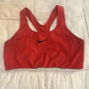 Women’s Nike Sports Bra (XL)